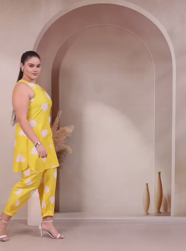 Yellow Heart Print Co-ord Set for Women – Sleeveless Kurta with Matching Pants
